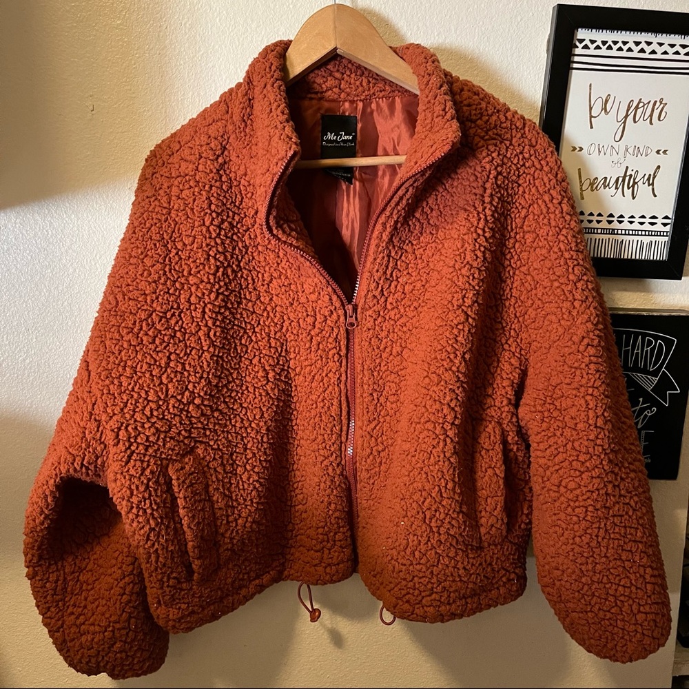 Medium Sherpa type sweater